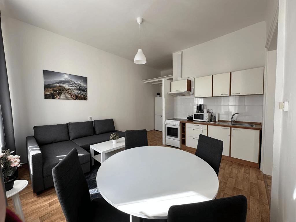 Welcome Hostel & Apartments Praguecentre Albergue *