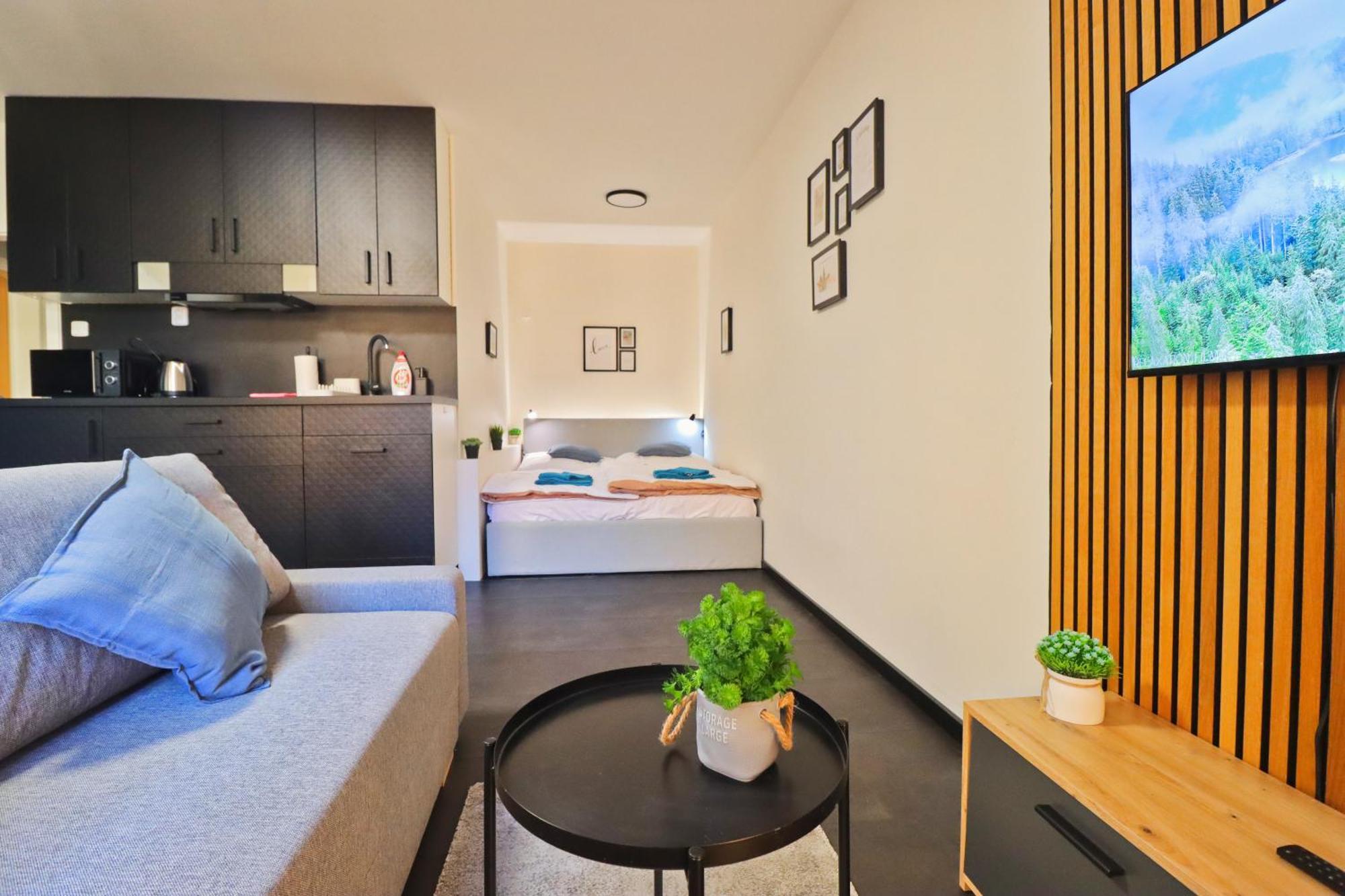 Apartment A Comfy In Smichov - Andel