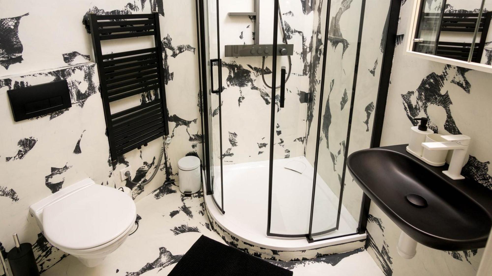 Black & White Apartment Prague By Wenceslas Square And Muzeum *