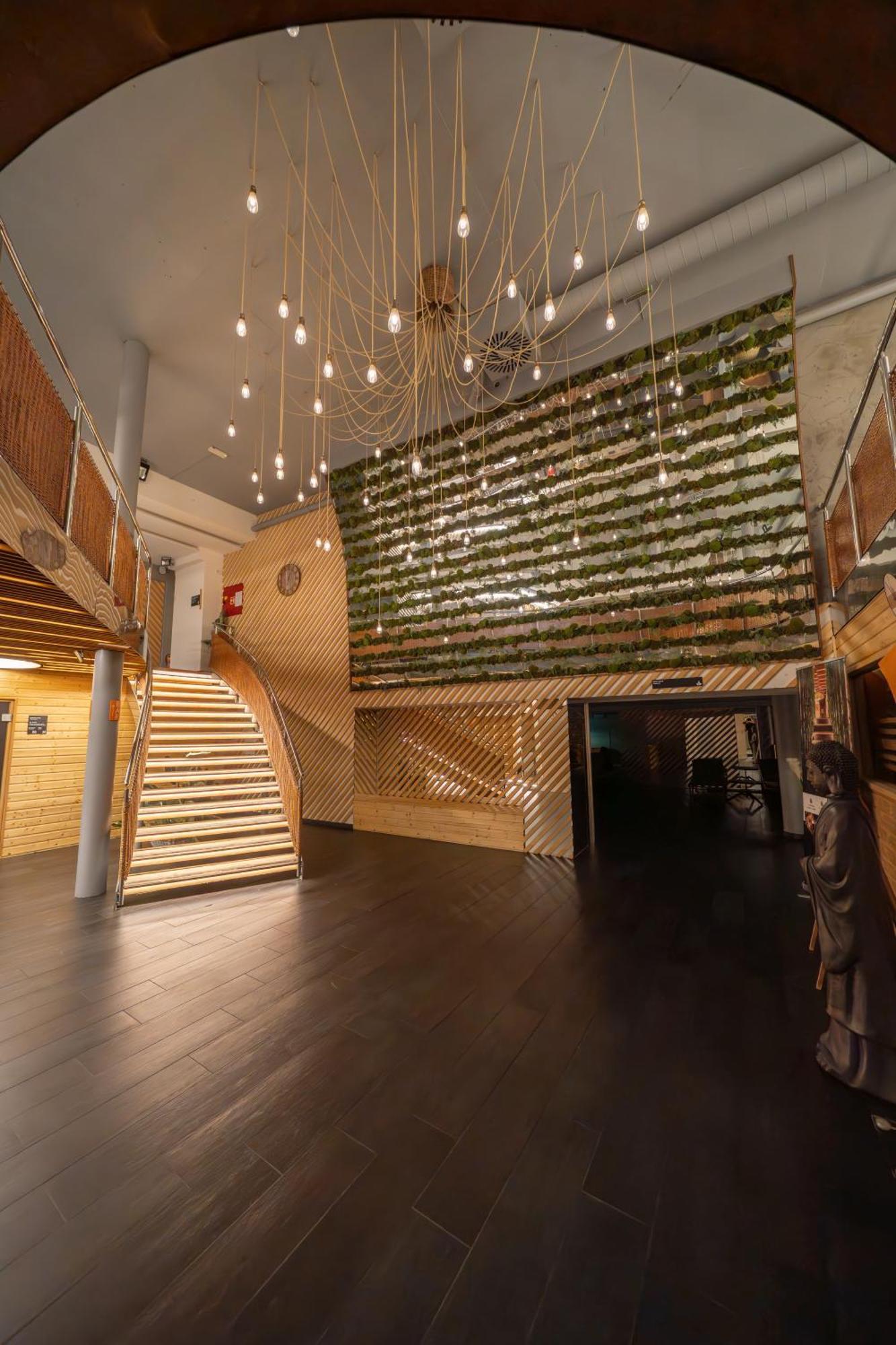 Otel Wellness 3*