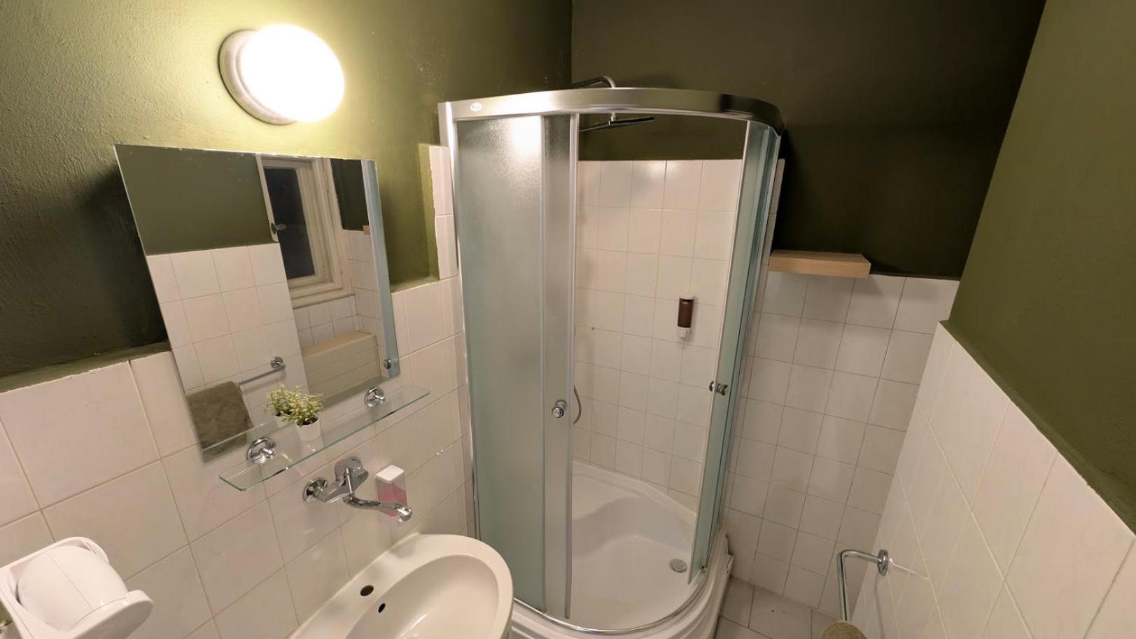 Flat In -503-