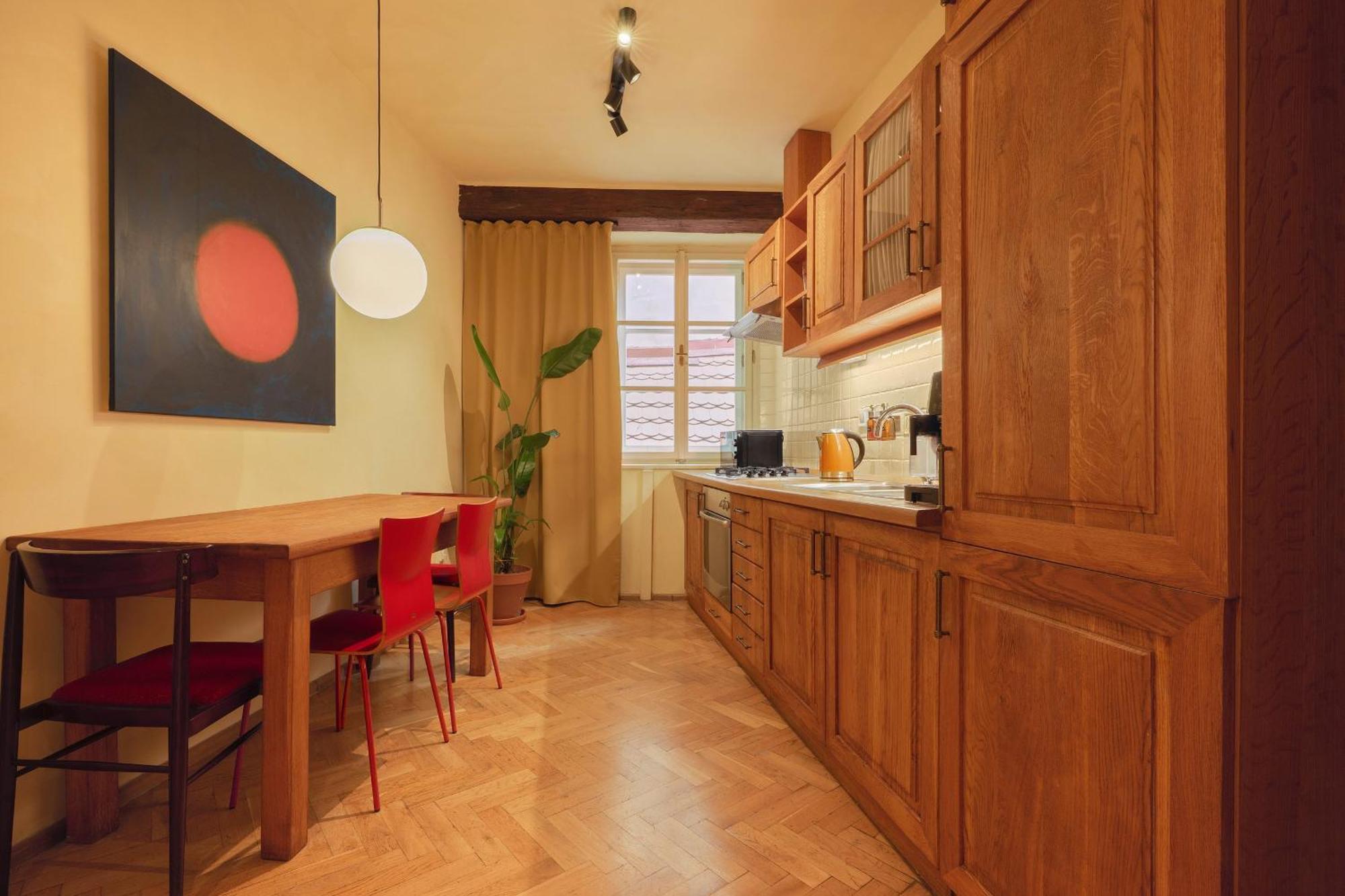 Nelis I Boutique In Old Town Apartment Prague