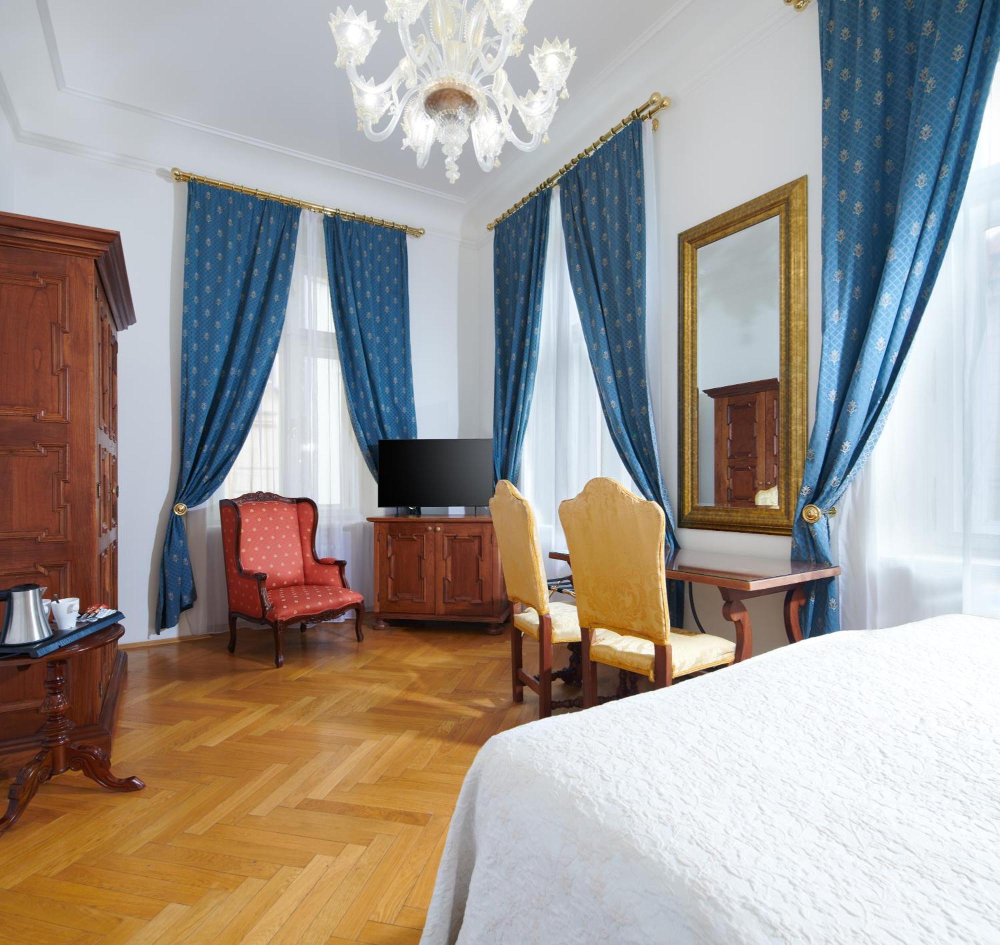 Charles Bridge Palace Hotel Prague