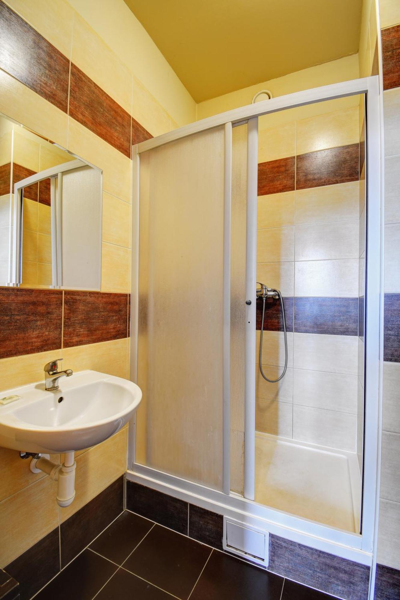 Plus Prague Hostel *