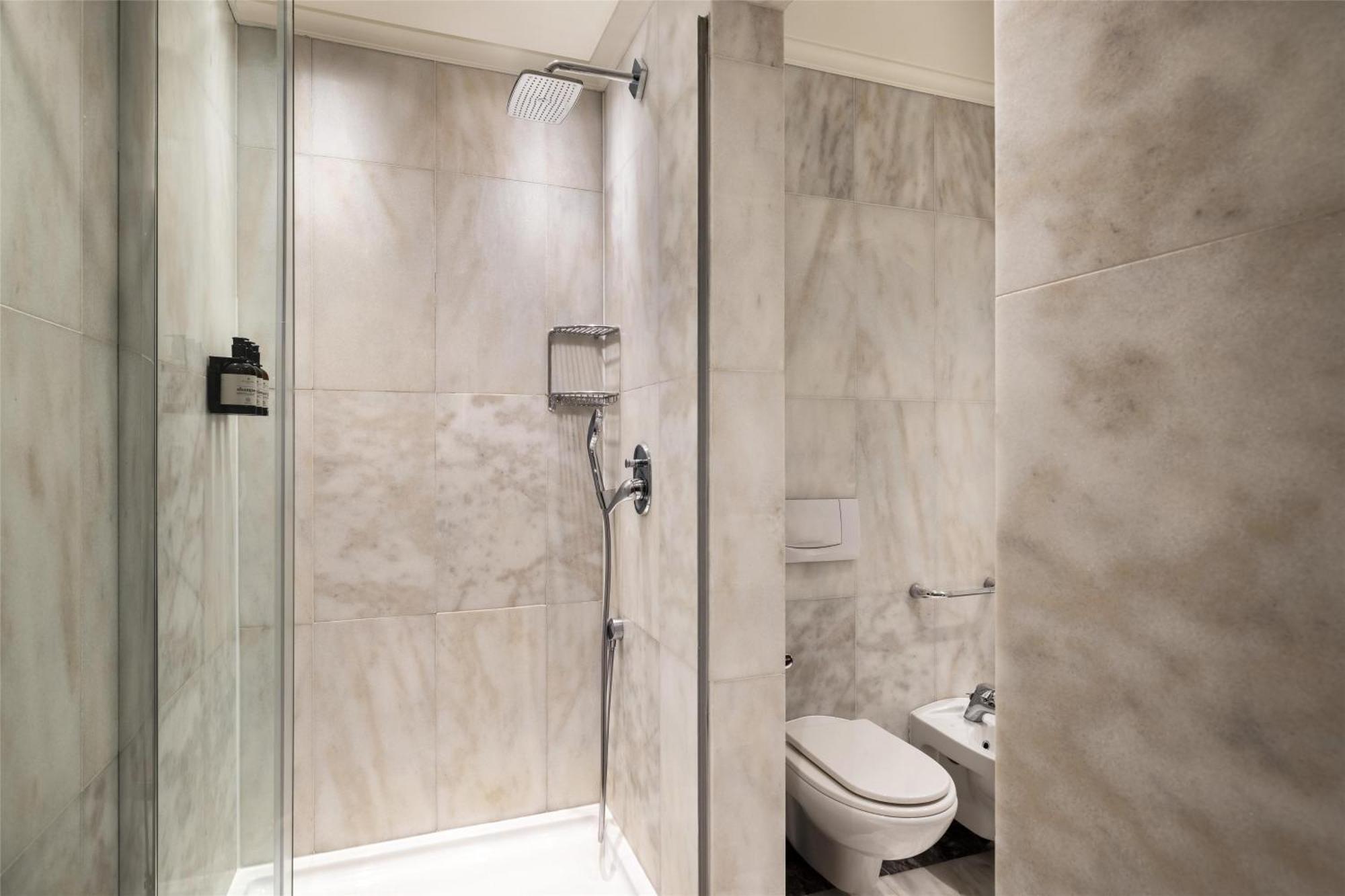 Hotel Nh Collection Carlo Iv
