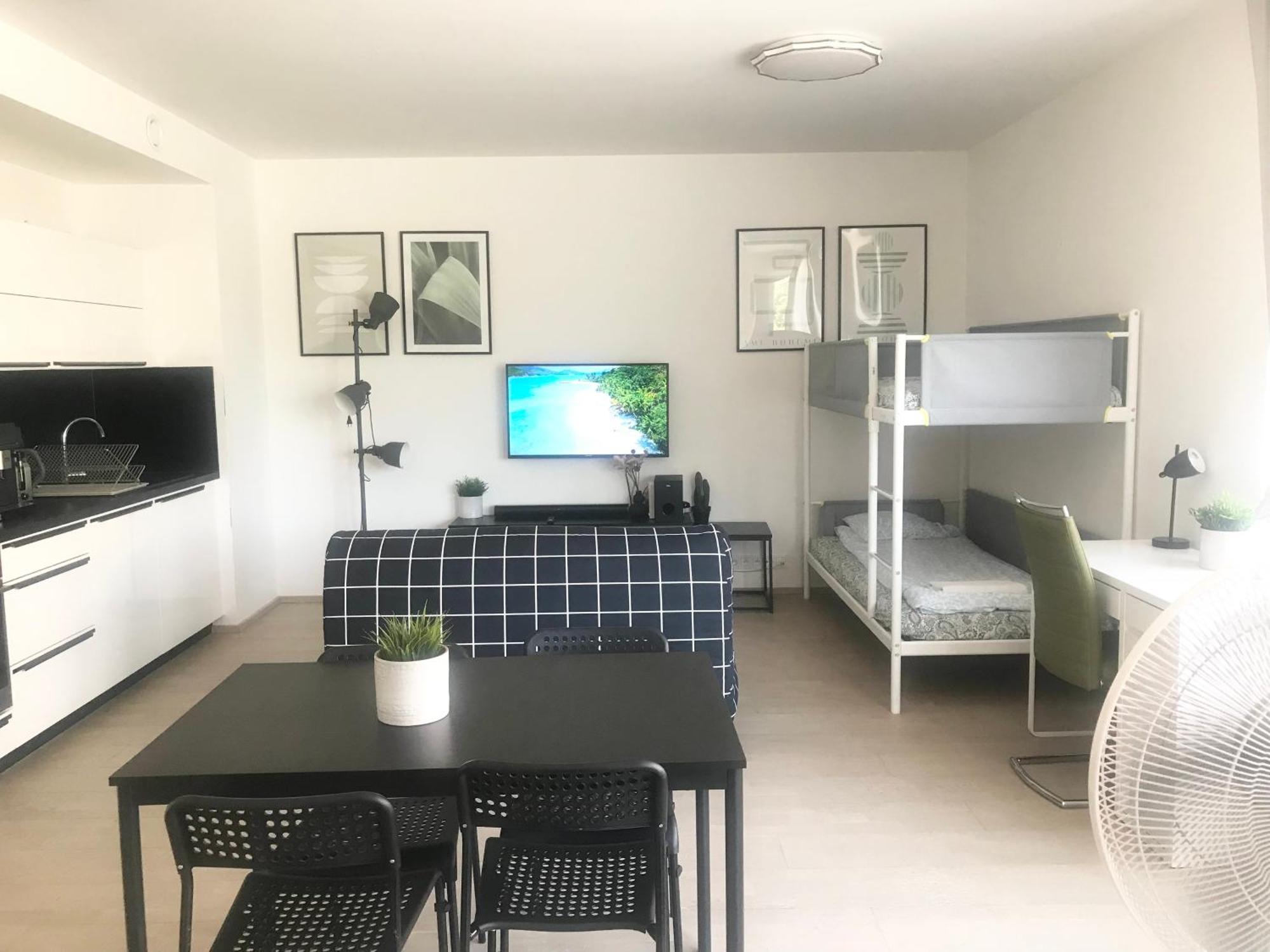 Apartmantplus01 Apartment