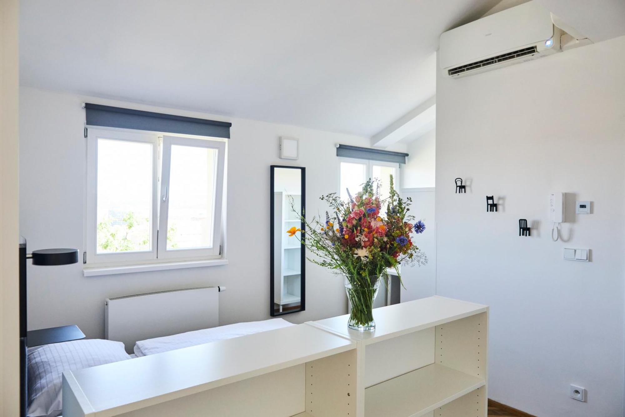 Apartment Rehorova By Pragueforyou