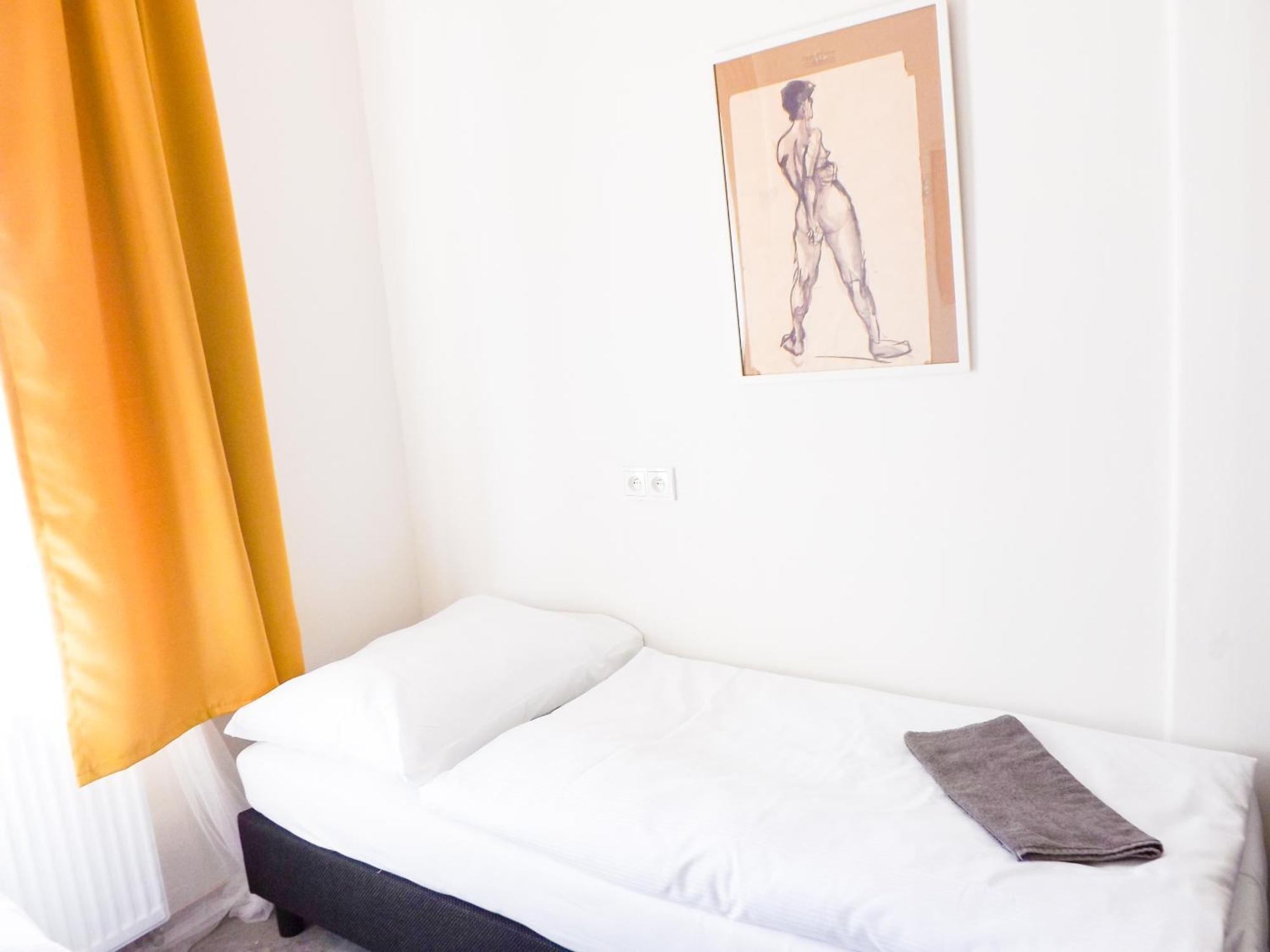 Prague Room Letna H2 *