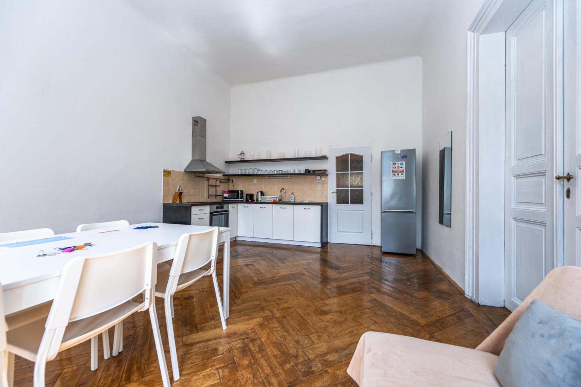 Apartment Safarikova 18