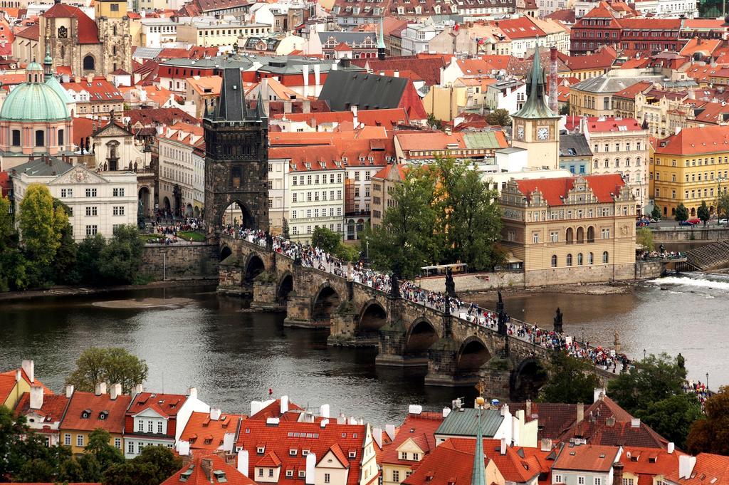 Apartment Heleny Malirove Prague