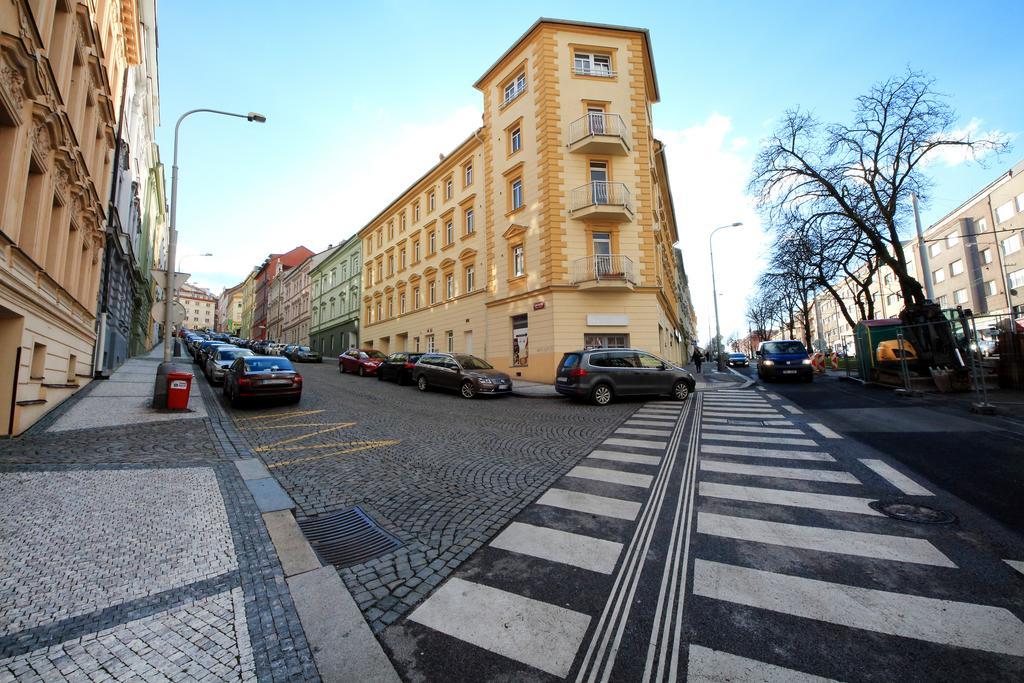 Apartment Heleny Malirove