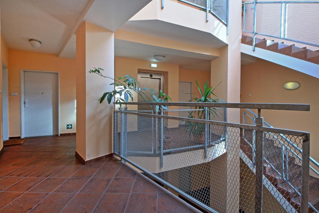 Apartment Heleny Malirove *