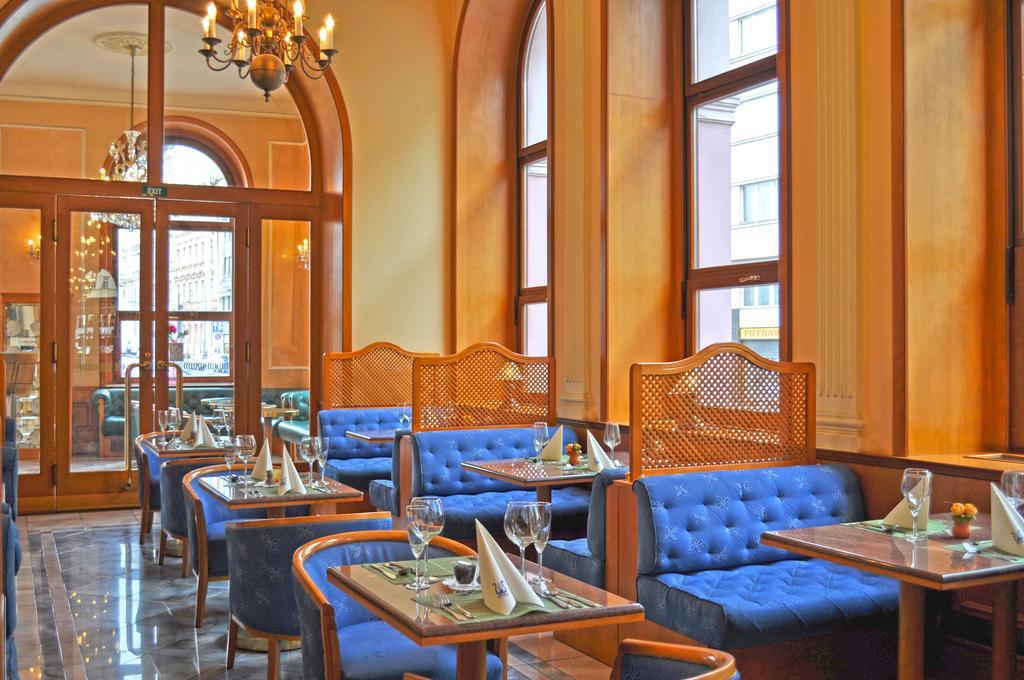 Opera Hotel