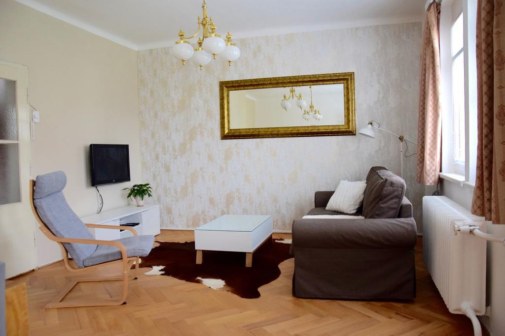 Classical House In 6 Tatil Evi *