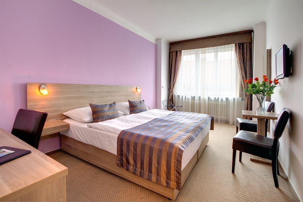 Meda Of Museum Kampa Hotel 3*
