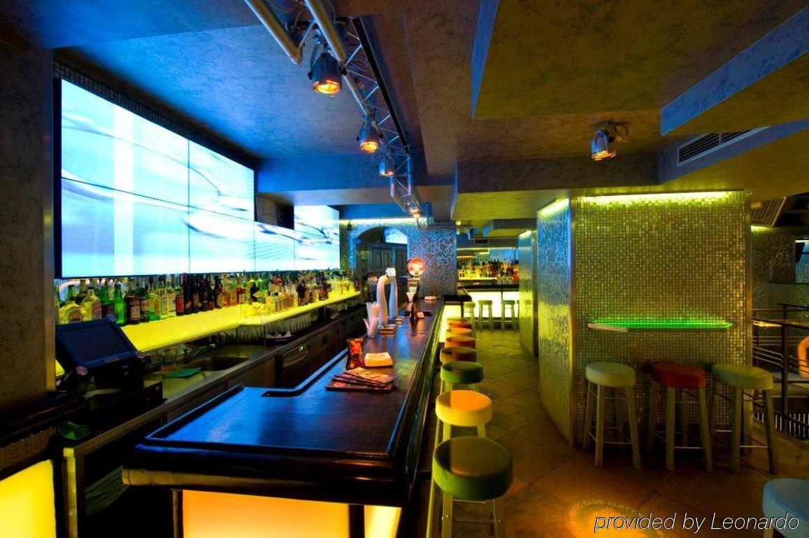 Hotel U Zlateho Stromu