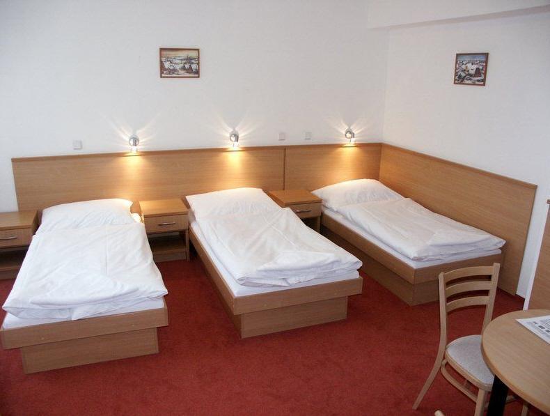 Colorfactory - Czech Leading 4*