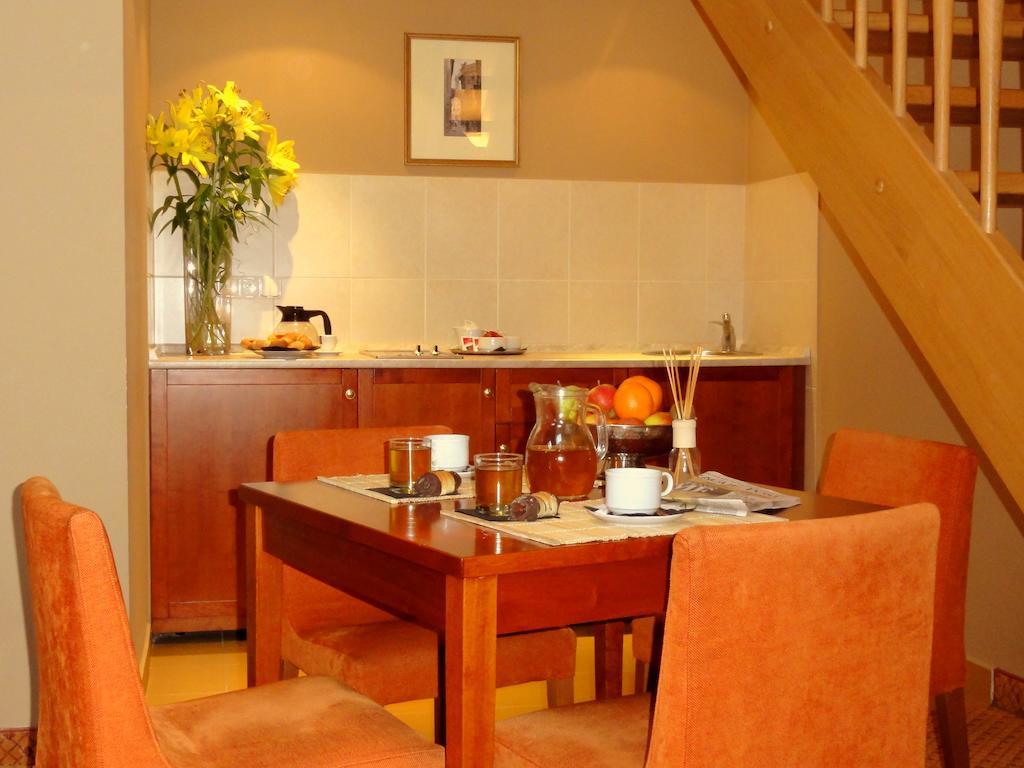 Otel Raffaello Prag