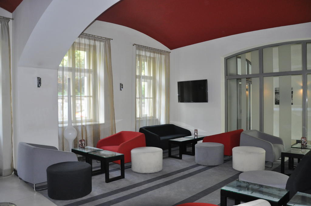 Hotel Red & Blue Design Prague