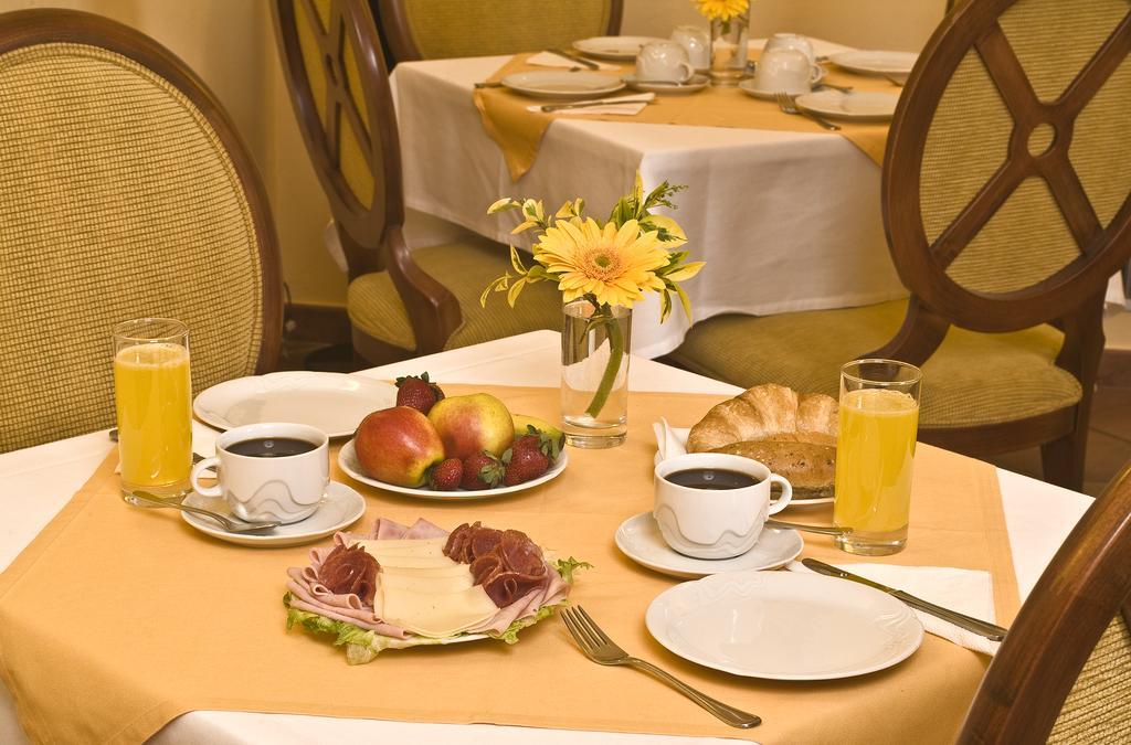 Otel Raffaello 4*