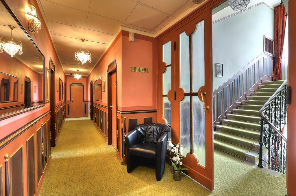 Hotel Hastal Old Town