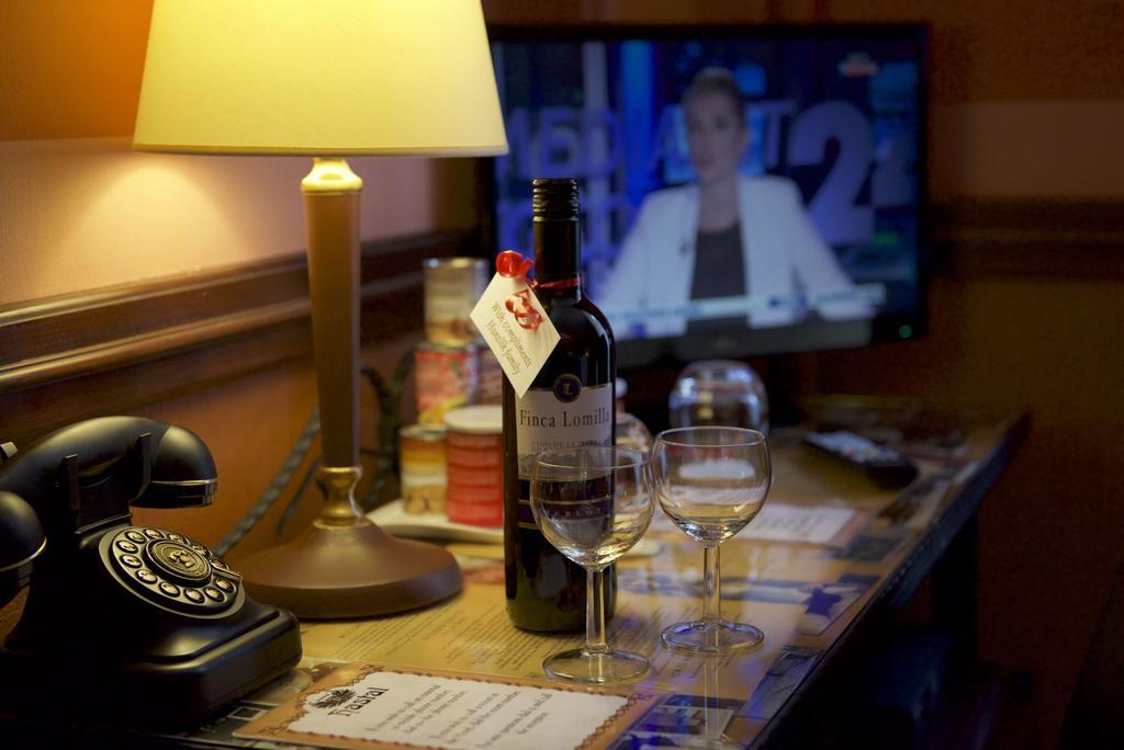 Hotel Hastal Old Town 4*