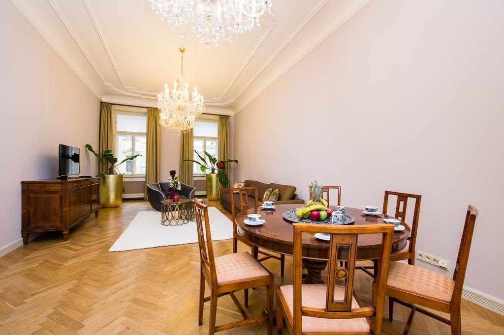 Grand Central Residence By Tkc