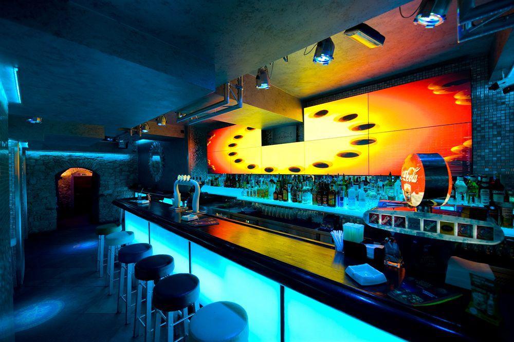 U Zlateho Stromu 4* Prag