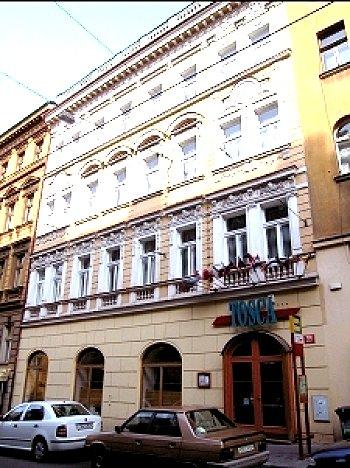 Ea Tosca 3* Prague