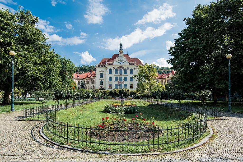 Gesse Brezinova Prague