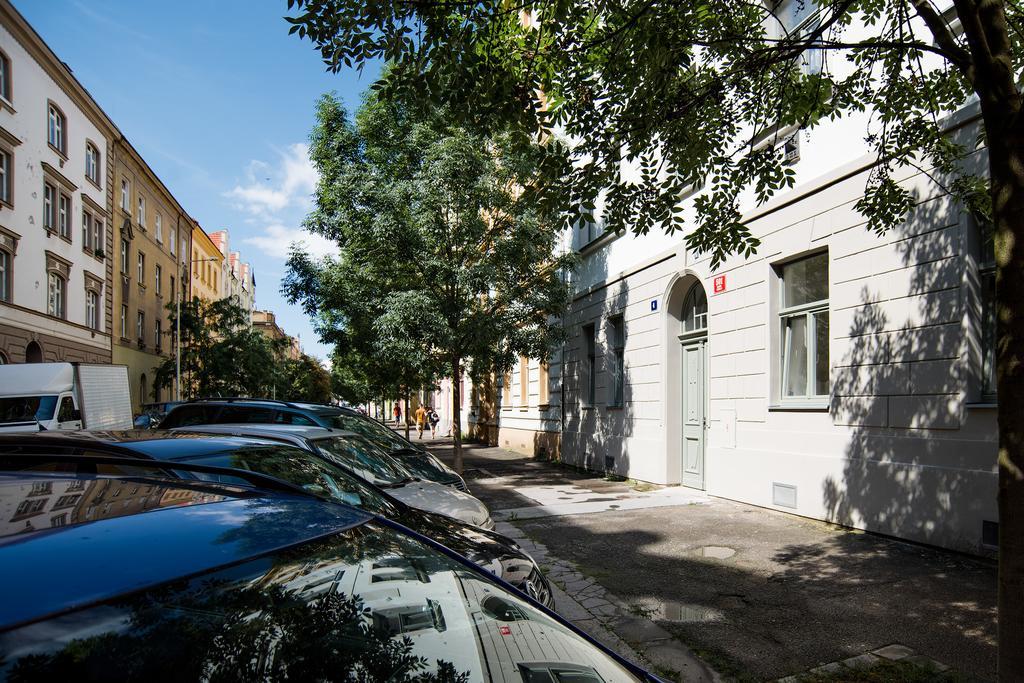 Apartment Gesse Brezinova *