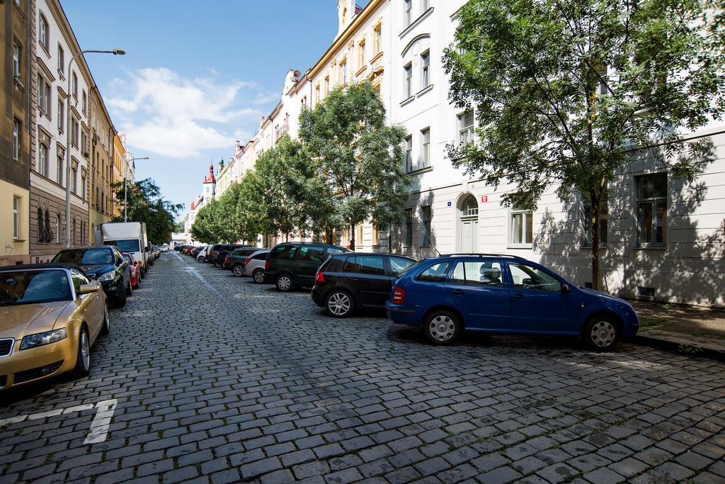 Gesse Brezinova Prague