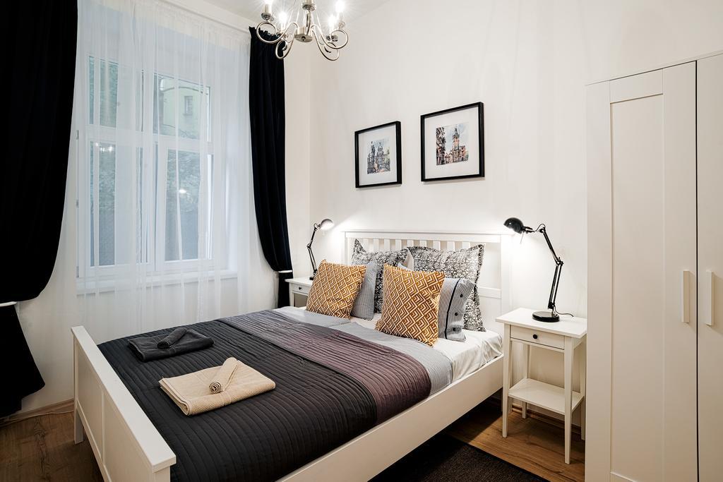 Gesse Brezinova Apartment