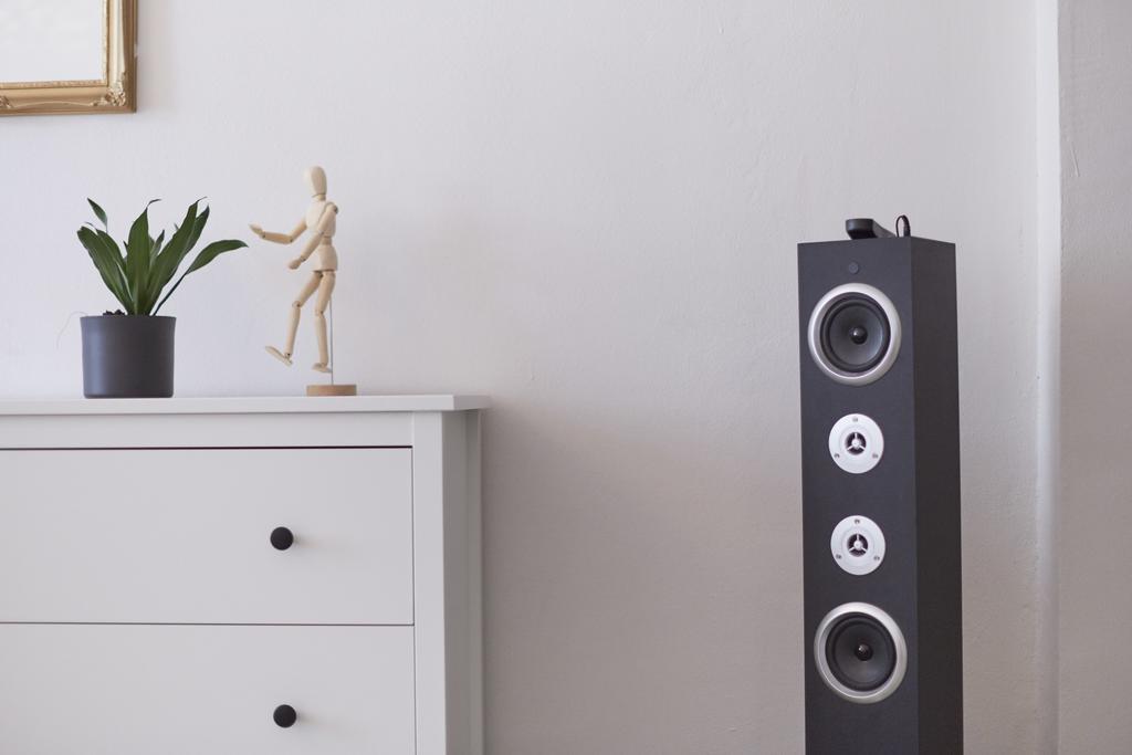 Friday Songs Apartment *