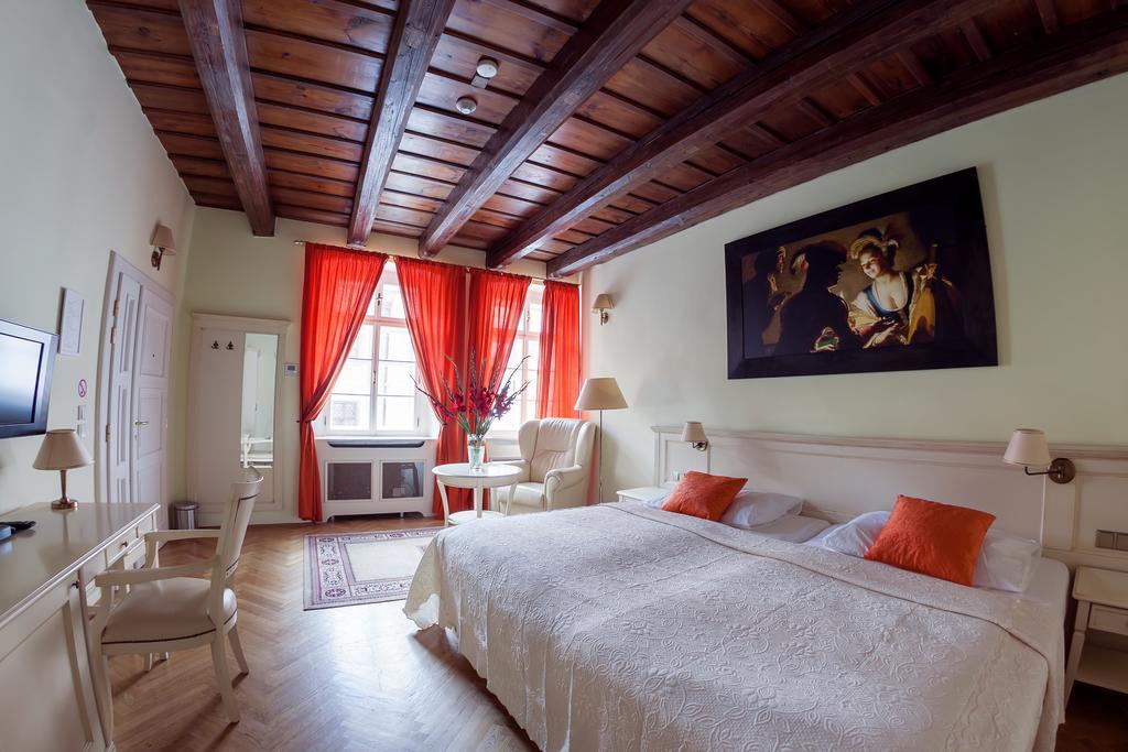 Tyn Yard 4* Prague