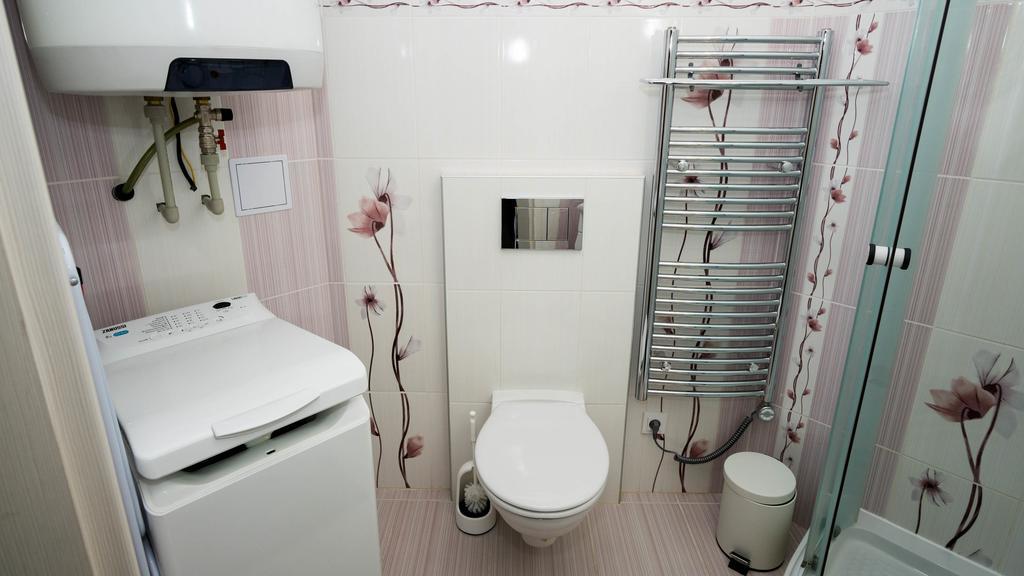 Black & White Apartment Prague By Wenceslas Square And Muzeum Apartment