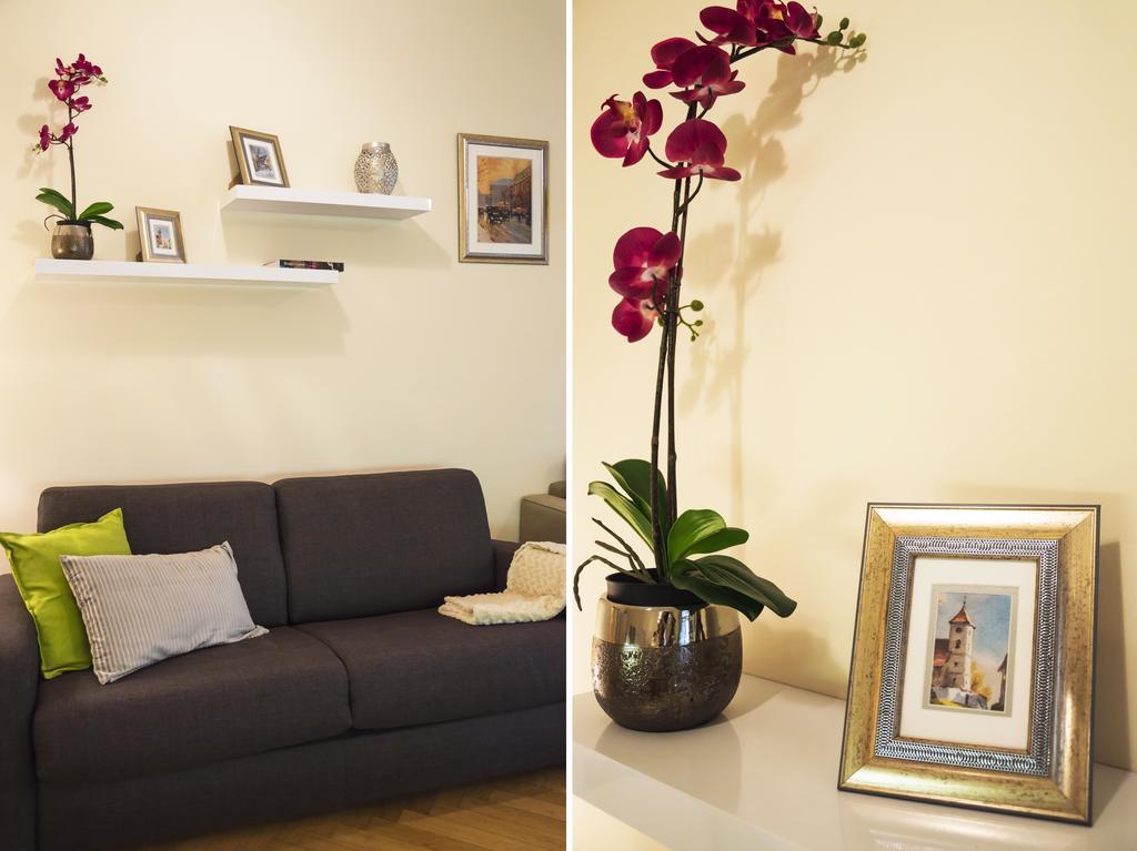 Modern Všehrdova Apartment Prag