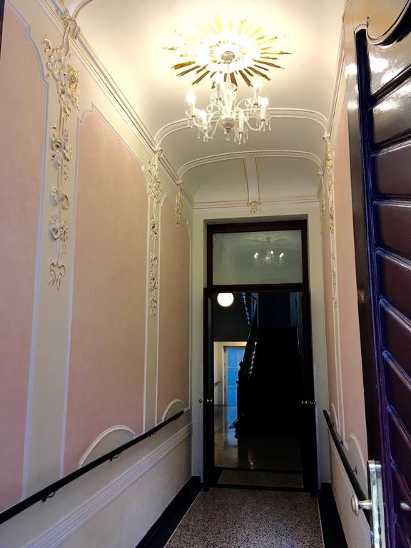 Apartment Salvator - By