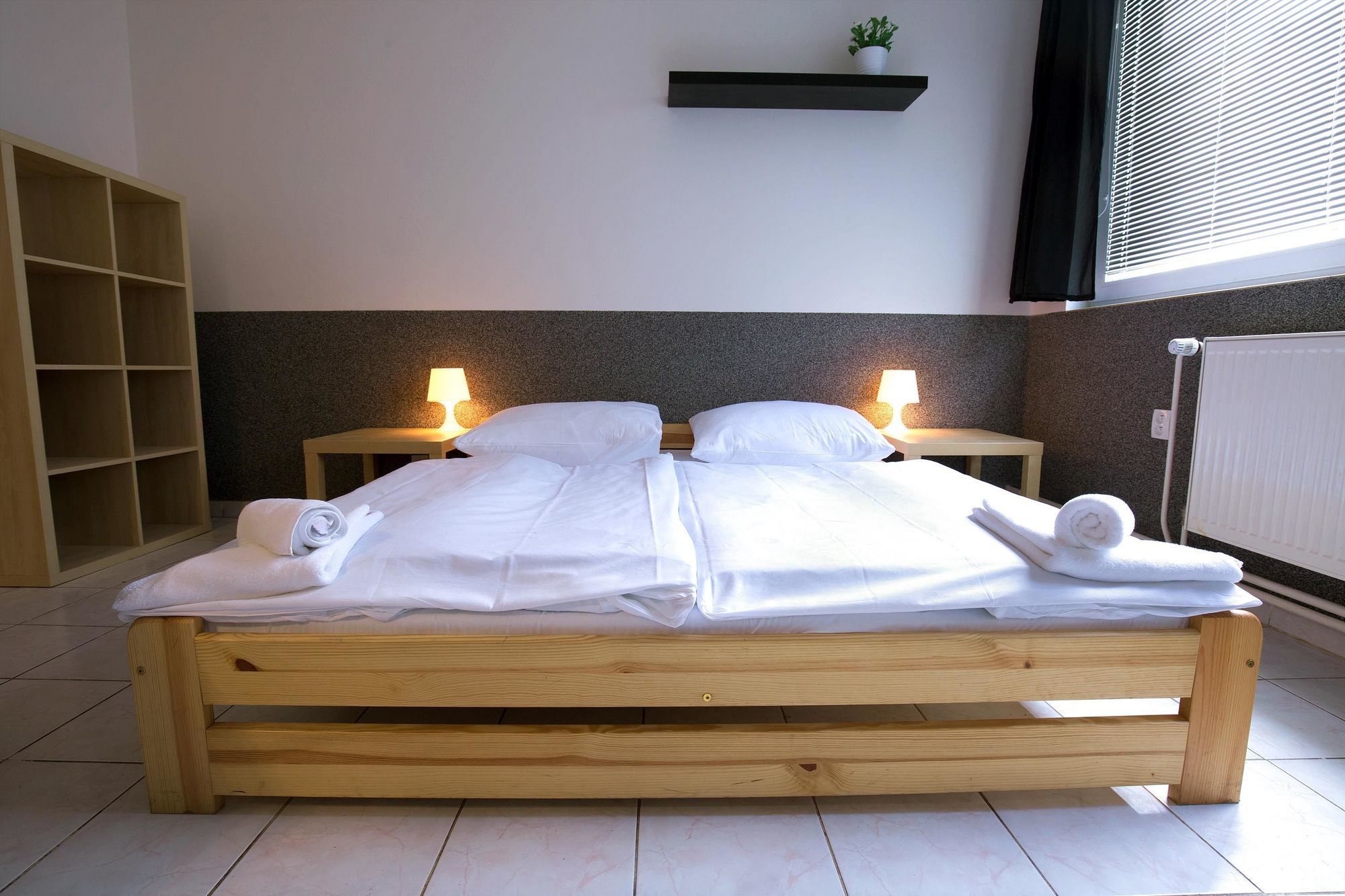 Seven Auberge de jeunesse *