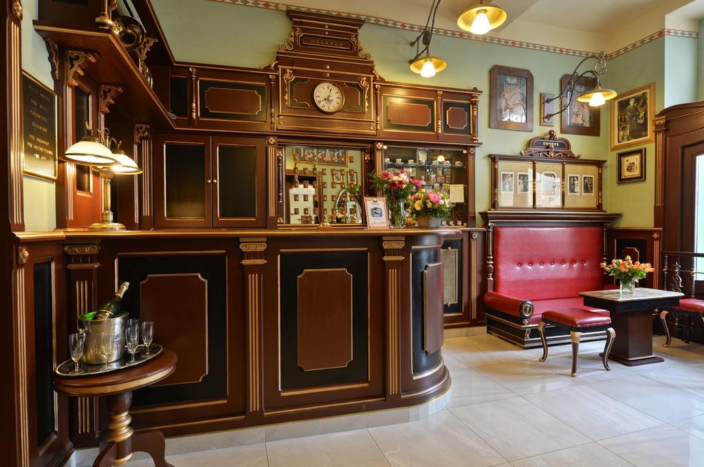 Hastal Old Town Hotel 4*