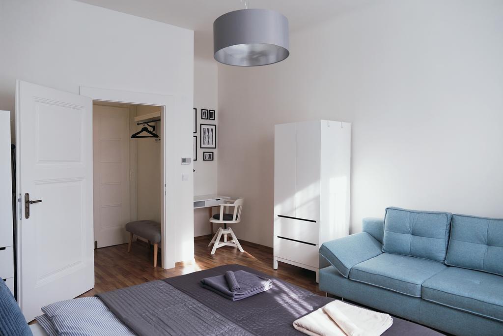 Gesse Jirsikova Apartment *
