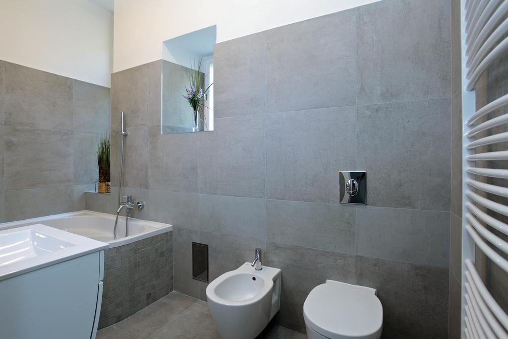House - The Modern Flat *