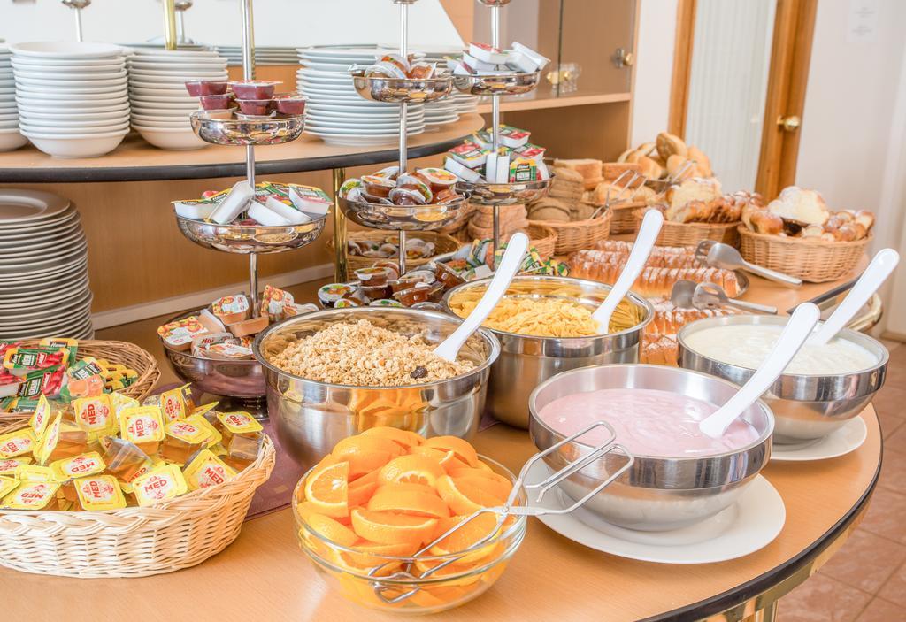 City-inn Hotel 3*