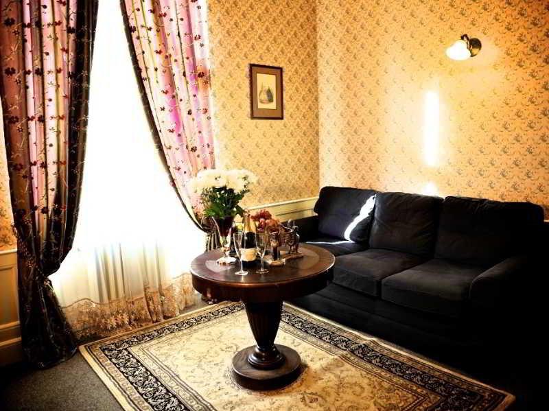 1885 Hotel Praga