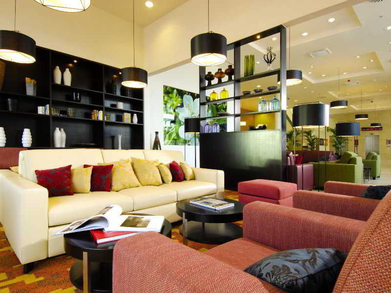 Courtyard By Marriott Airport 4*
