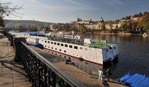 Florentina Boat Prague