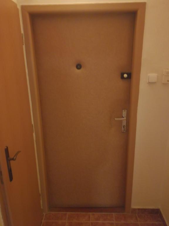 Flat 18 Minutes From Vaclavske Namesti Séjour chez l'habitant *