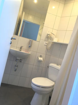 Le Petit Otel 3*