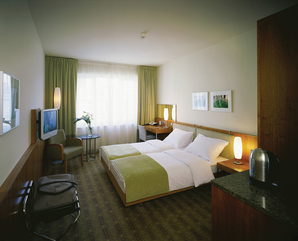 K+k Hotel 4*