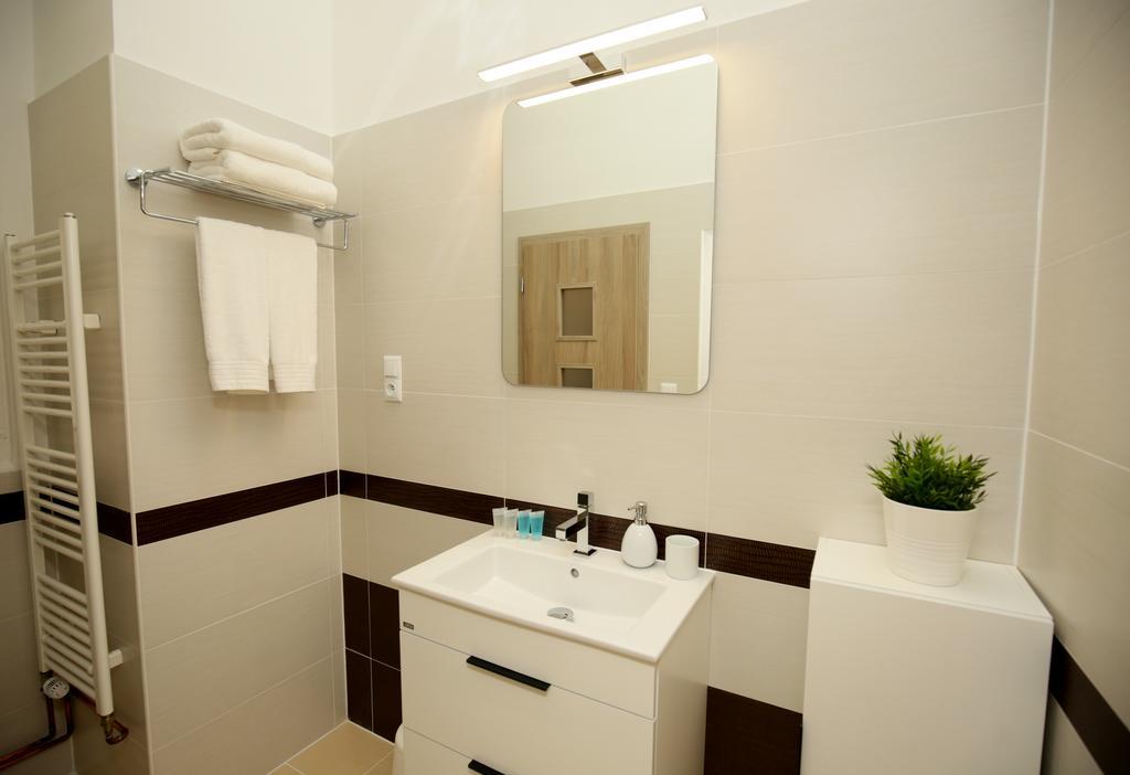Ge Apartment